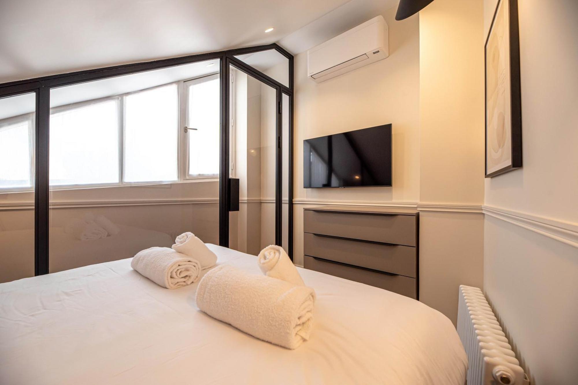 Mbm - Luxury Home In Marais Paris Room photo